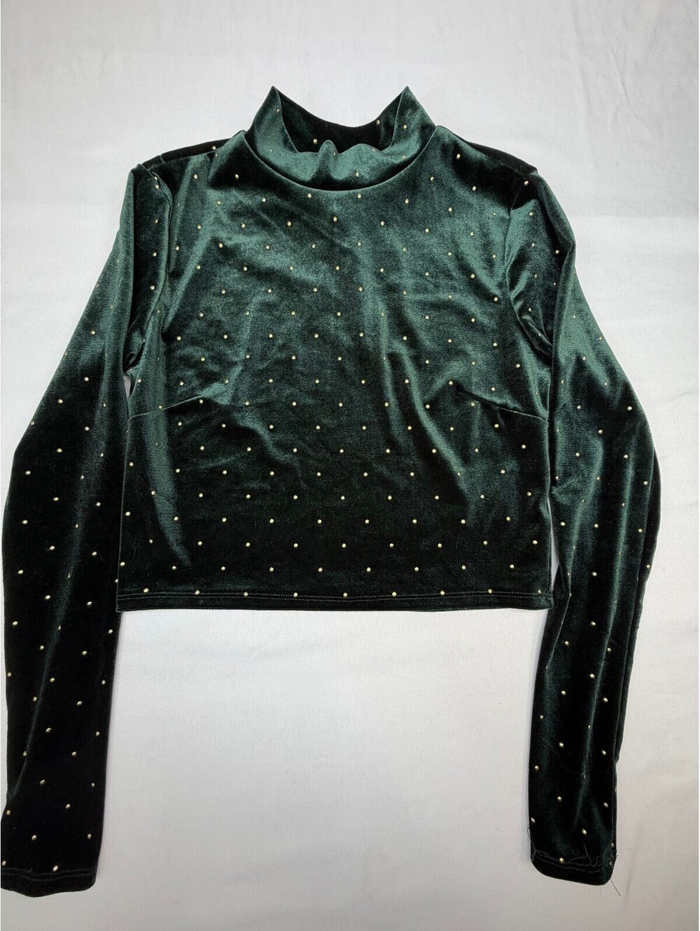 Forever 21 Women's Long Sleeve Top Mock Neck Cropped Velvet Size S Green NWT